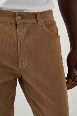 Heren Rails Carver Pant - Corduroy Zandsteen