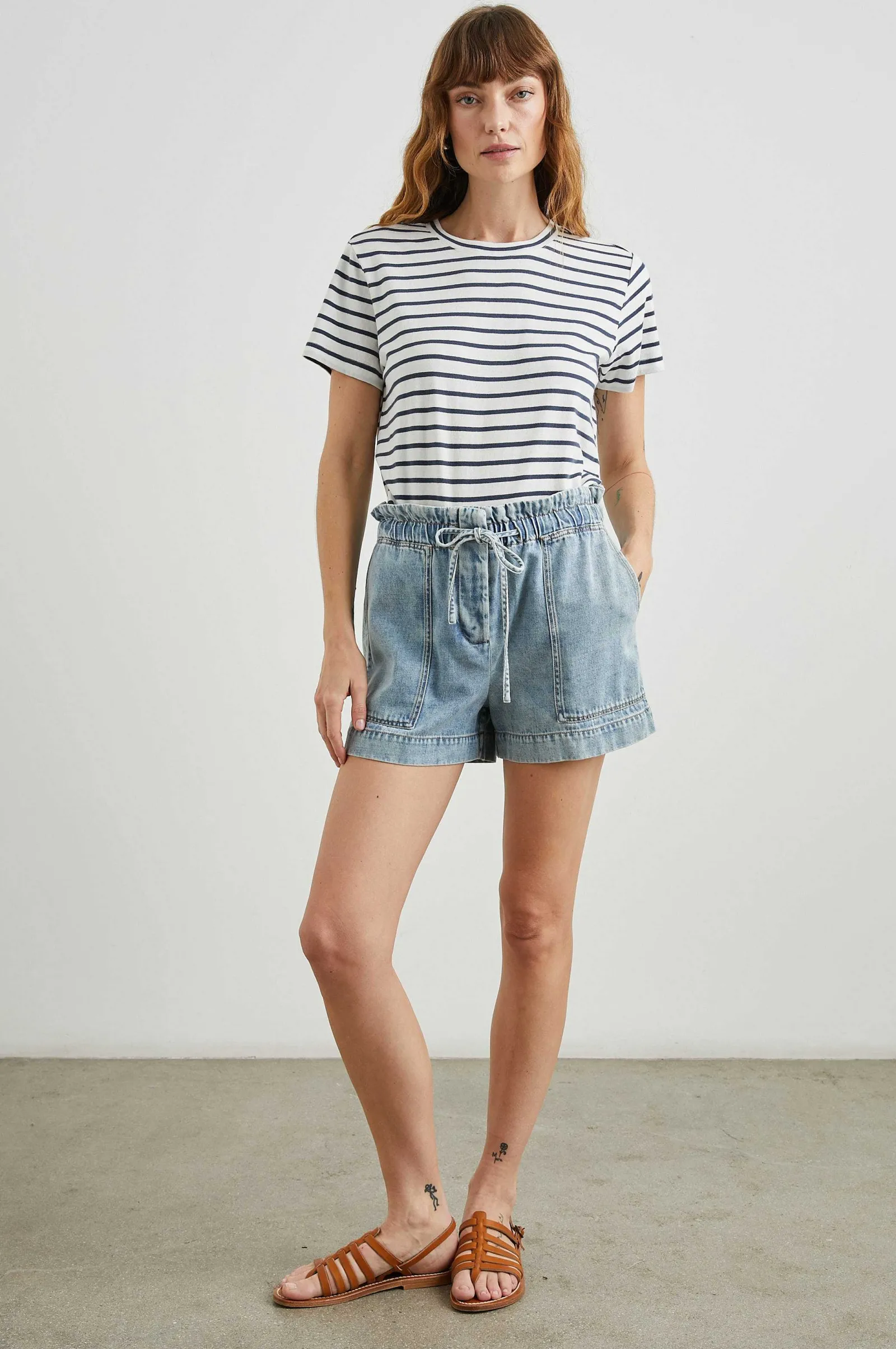 Vrouwen Rails Het Klassieke Crew-T-Shirt - Ivoormarine Streep