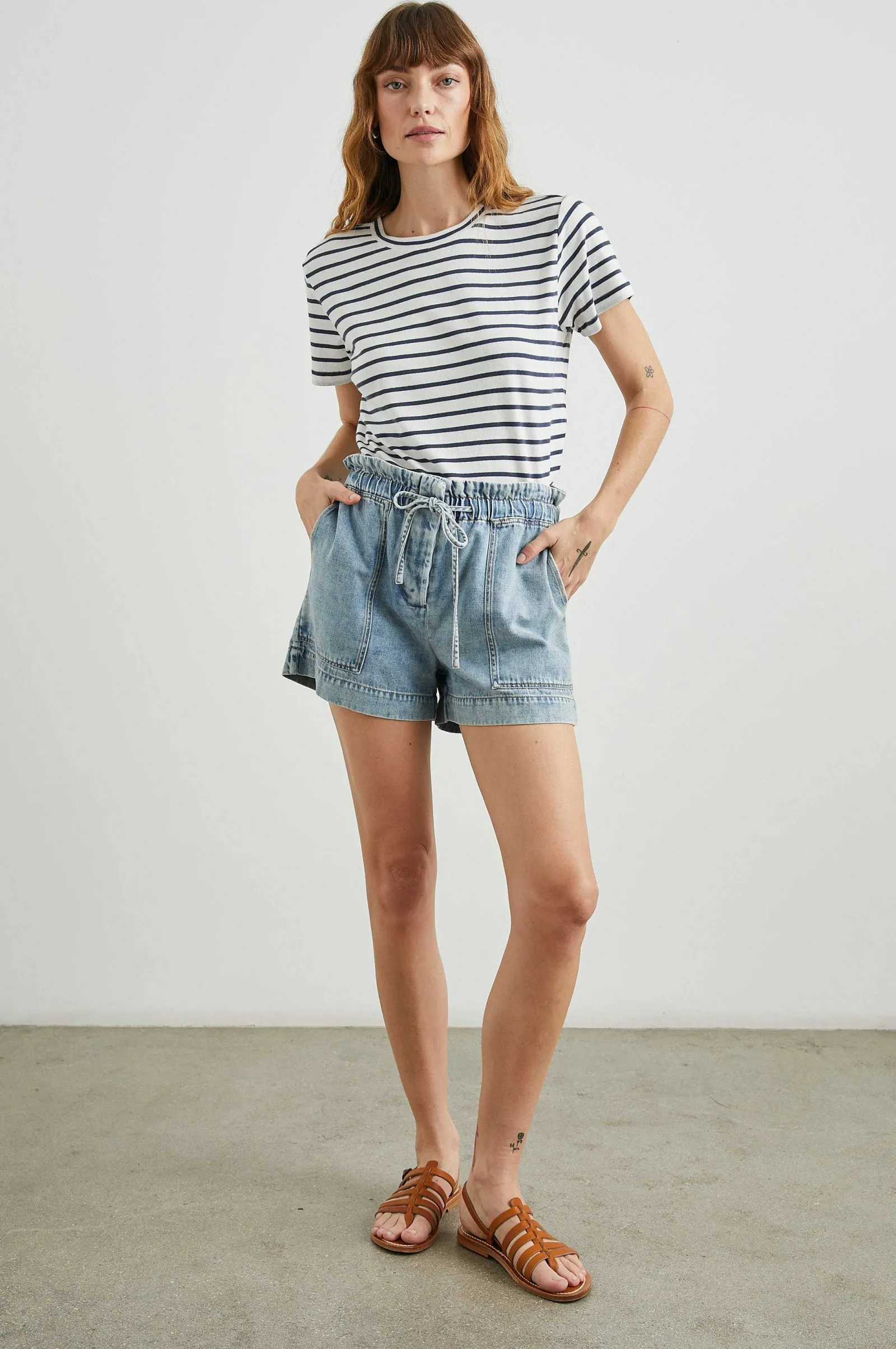 Vrouwen Rails Het Klassieke Crew-T-Shirt - Ivoormarine Streep